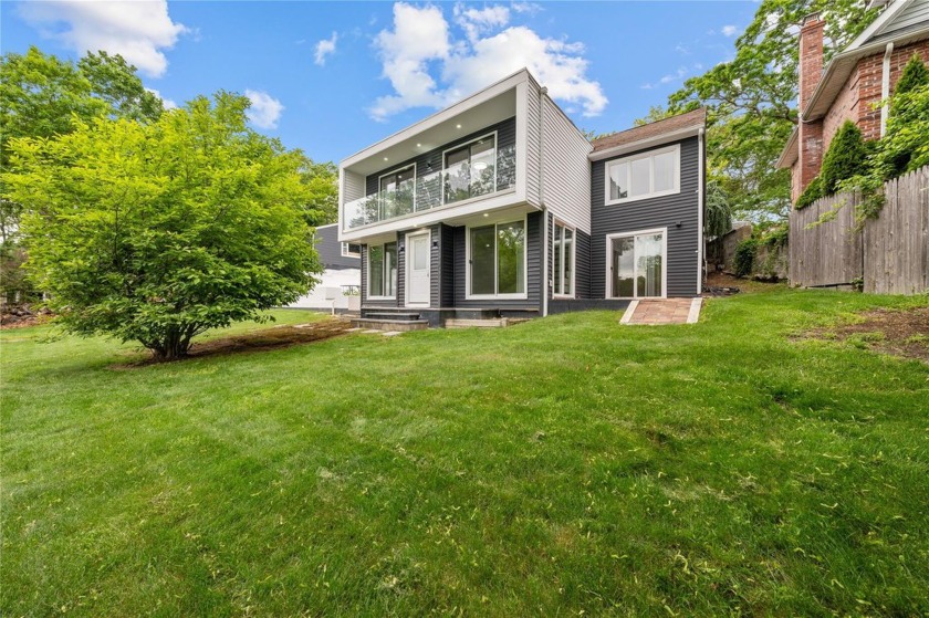 Beautifully updated four-bedroom, two-bath single-family home - Beach Home for sale in Wading River, New York on Beachhouse.com
