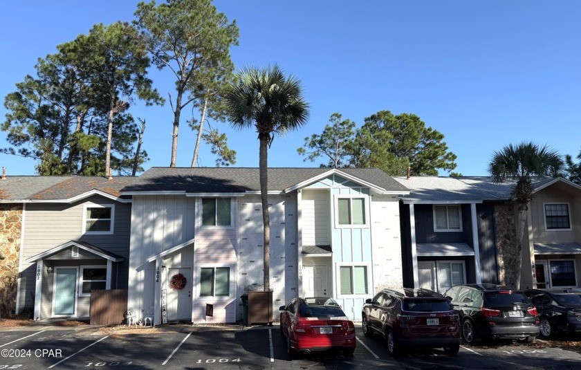 Don't miss the chance to own this charming 2 bedroom, 2.5 - Beach Home for sale in Panama City Beach, Florida on Beachhouse.com