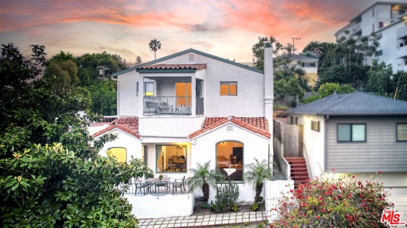 Welcome to this timeless and dreamy Spanish duplex located in - Beach Home for sale in Venice, California on Beachhouse.com