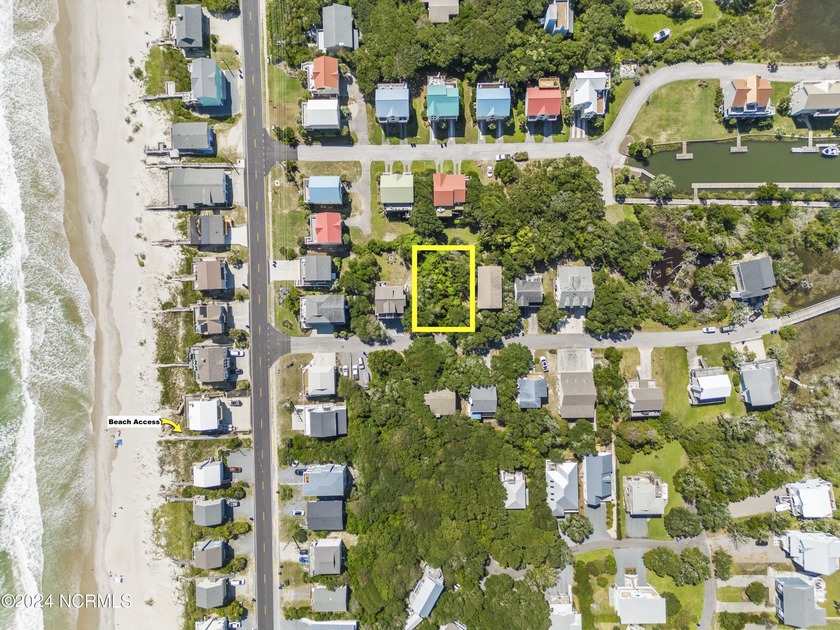 Build your dream home in Maritime Plantation on the very last - Beach Lot for sale in Surf City, North Carolina on Beachhouse.com