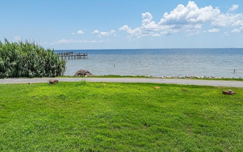 Waterview Dreams can come true! Build on this beautiful corner - Beach Lot for sale in Bayside, Texas on Beachhouse.com