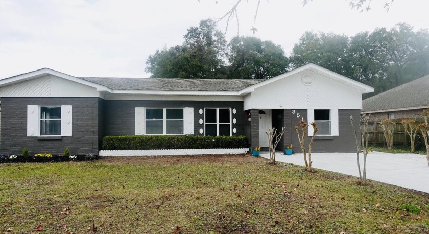 ADU 400 SQFT!!! Seller offering $5,000 to closing cost with - Beach Home for sale in Fort Walton Beach, Florida on Beachhouse.com