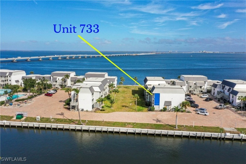 Owner Financing Available! Incredible views of the Bay and canal - Beach Condo for sale in Sanibel, Florida on Beachhouse.com