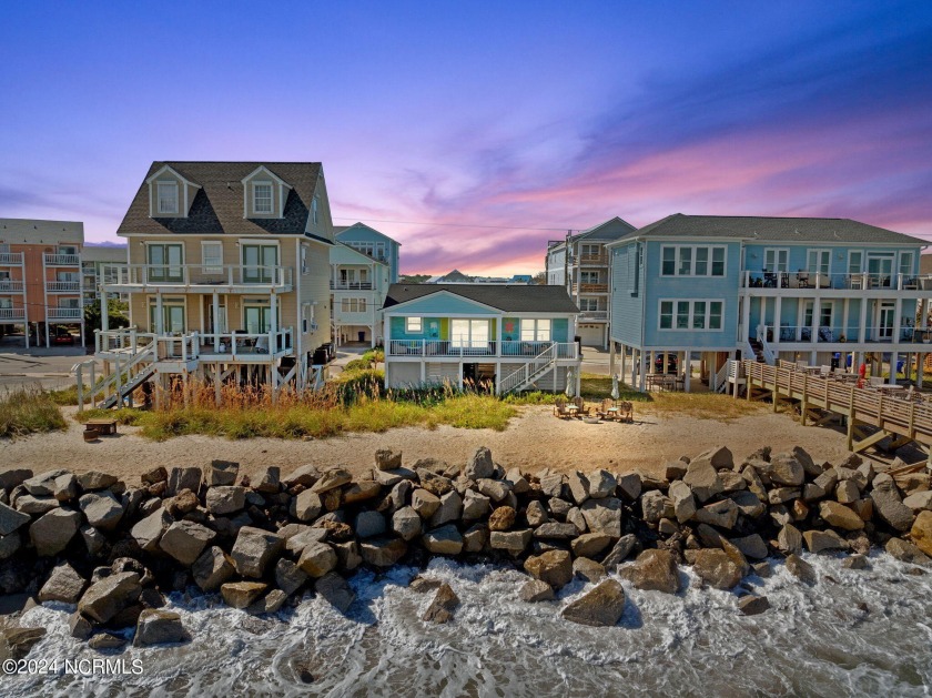 A Ocean Front cottage that will have you fall in love the moment - Beach Home for sale in Carolina Beach, North Carolina on Beachhouse.com