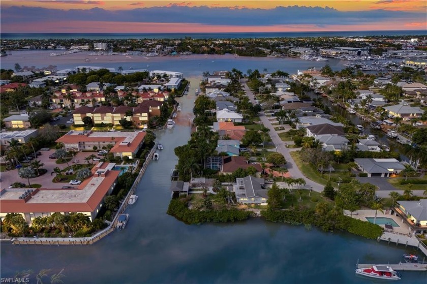 ABoasting nearly 300 feet of water frontage, this exceptionally - Beach Home for sale in Naples, Florida on Beachhouse.com