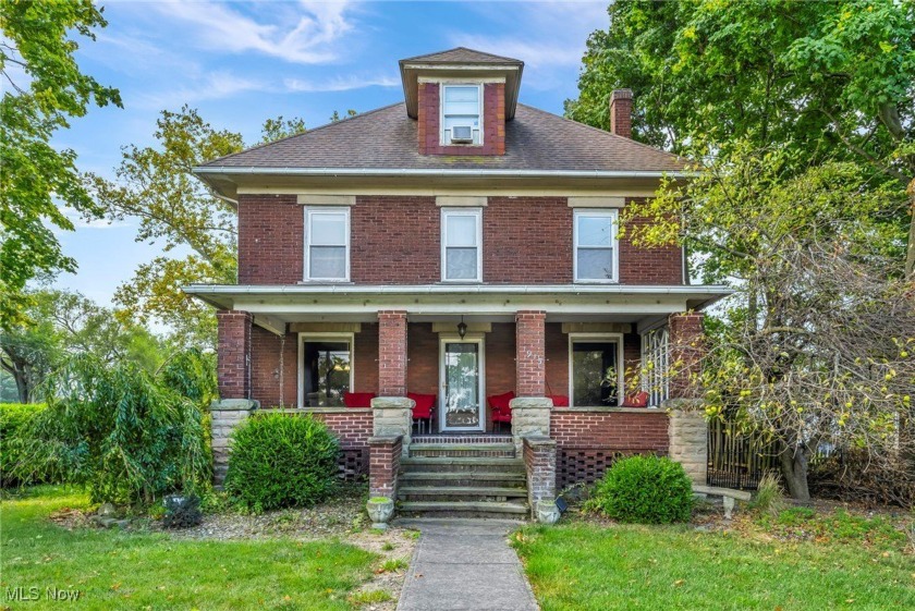 Discover the perfect blend of charm and comfort in this - Beach Home for sale in Lorain, Ohio on Beachhouse.com