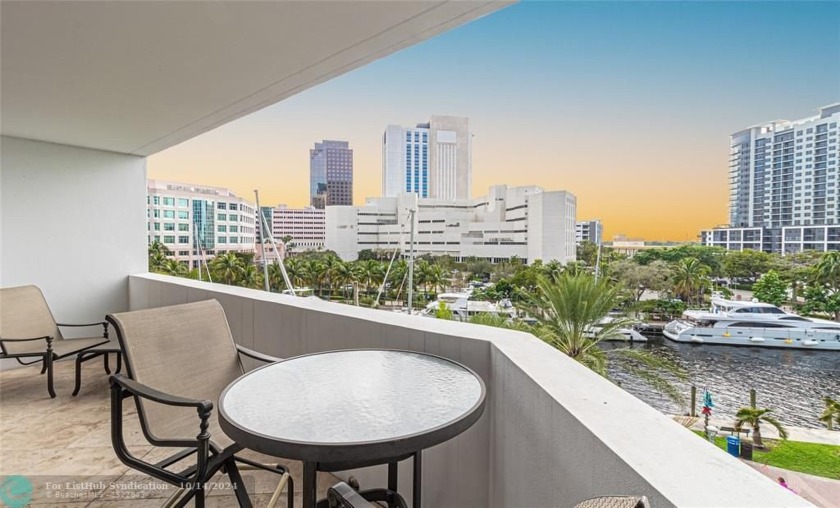 This is your opportunity to own the perfect pied-a-terre, right - Beach Condo for sale in Fort Lauderdale, Florida on Beachhouse.com