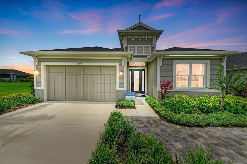 This 2 bedroom, two bathroom, 1,996 square foot living space is - Beach Home for sale in Bradenton, Florida on Beachhouse.com