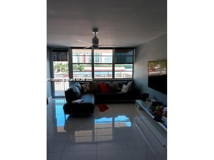 completely remodeled  A To Z walk to the beach, for showing - Beach Condo for sale in Sunny Isles Beach, Florida on Beachhouse.com