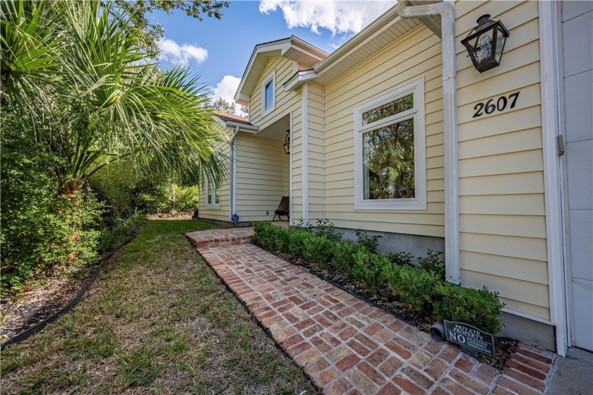 Discover the perfect blend of comfort, style and privacy in this - Beach Home for sale in Rockport, Texas on Beachhouse.com