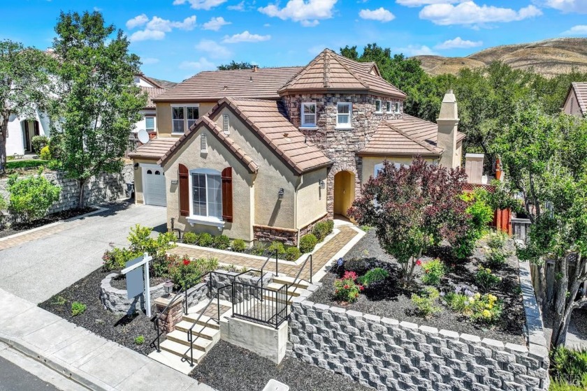 Discover elegant living in this expansive 4++ bedroom, 4-bath - Beach Home for sale in Vallejo, California on Beachhouse.com