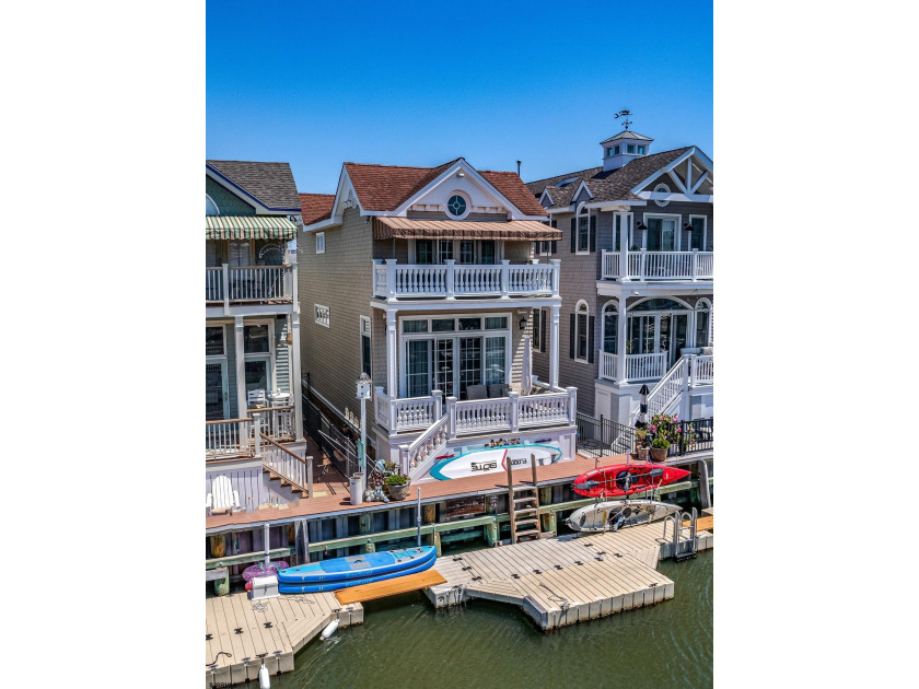 Welcome to Glen Cove Harbor; tranquil bayfront living with - Beach Home for sale in Ocean City, New Jersey on Beachhouse.com