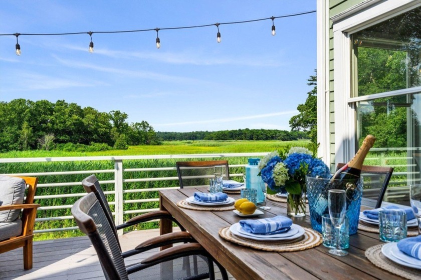 Exclusivity and privacy, this exceptional expanded Cape offers - Beach Home for sale in Newburyport, Massachusetts on Beachhouse.com