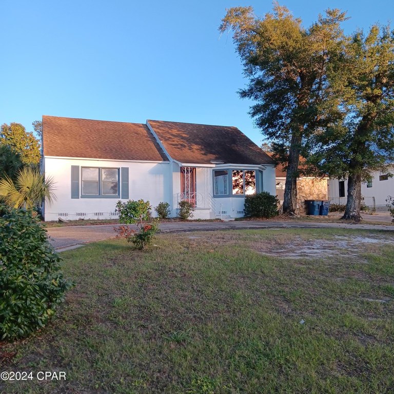 100 FT waterfront on Massalina Bayou!  BOAT LAUNCH plus existing - Beach Home for sale in Panama City, Florida on Beachhouse.com