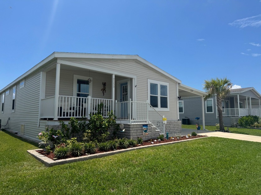 Welcome to your dream home! This stunning 3-bedroom, 2-bathroom - Beach Home for sale in Sarasota, Florida on Beachhouse.com