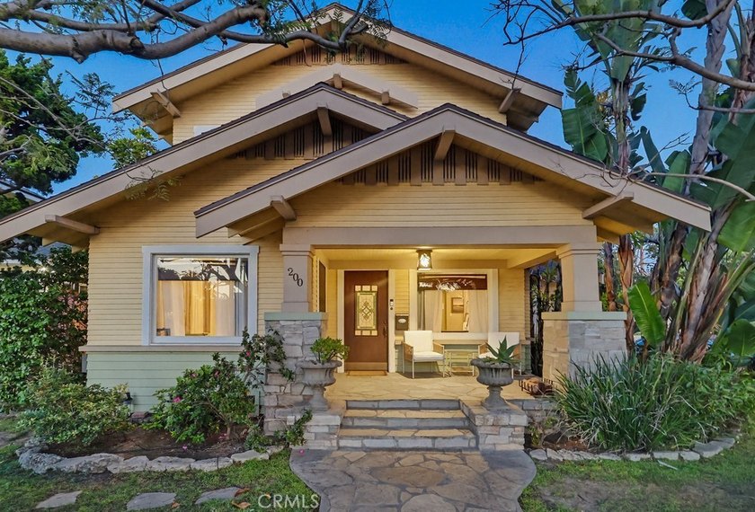Lovingly restored and appointed 1920 Craftsman in the heart of - Beach Home for sale in Long Beach, California on Beachhouse.com
