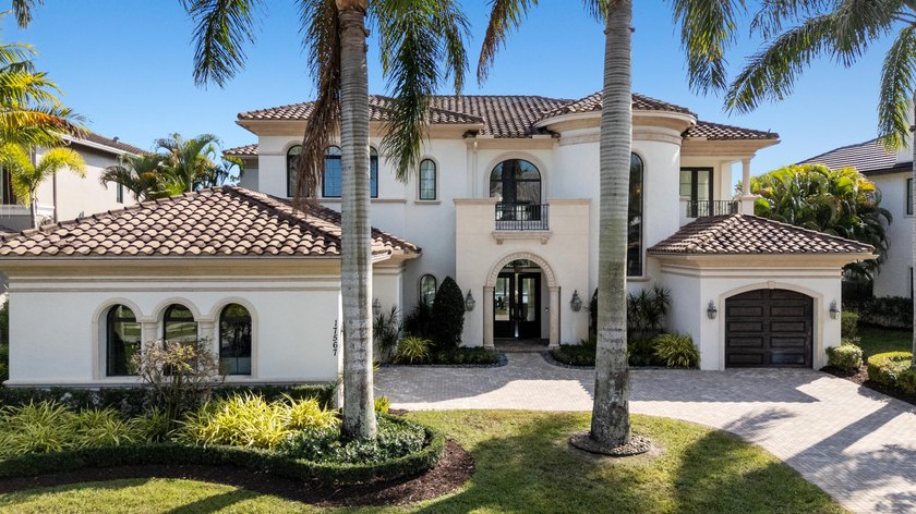 Meticulously designed and built in 2015, this exceptional - Beach Home for sale in Boca Raton, Florida on Beachhouse.com