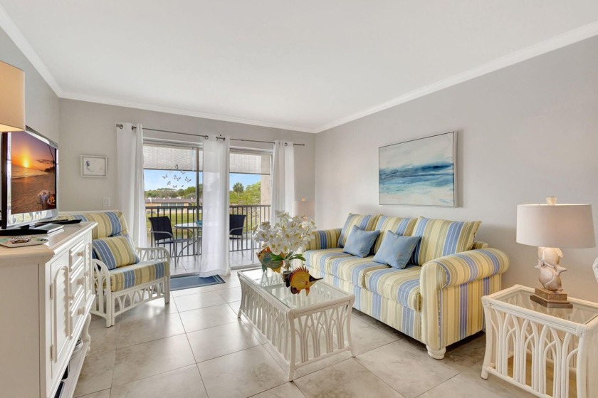 Gorgeous condo is furnished and filled with beautiful upgrades! - Beach Condo for sale in West Palm Beach, Florida on Beachhouse.com