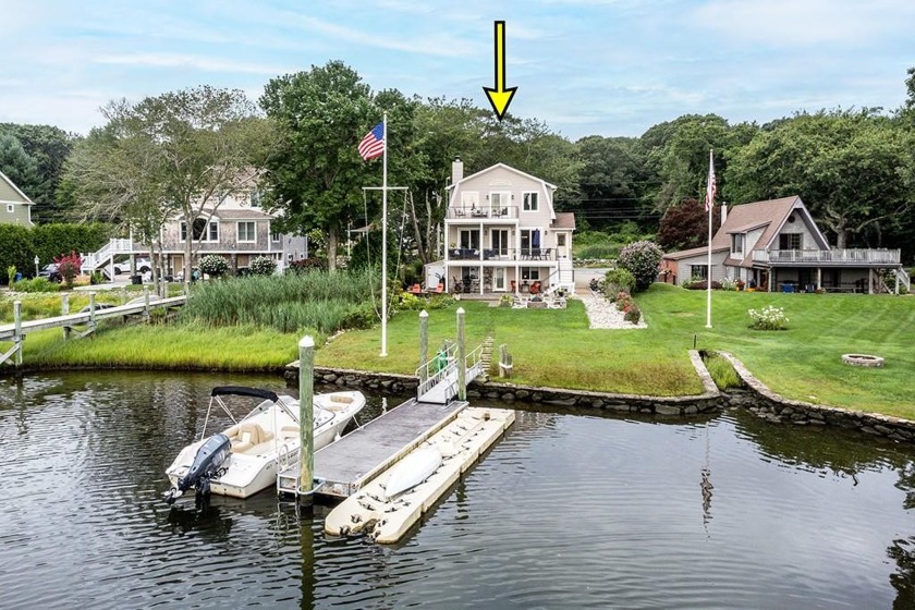 Very rare opportunity to own direct waterfront real estate with - Beach Home for sale in South Kingston, Rhode Island on Beachhouse.com