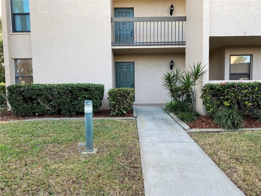 Discover the charm of this 2-bedroom, 2-bathroom condo located - Beach Home for sale in Punta Gorda, Florida on Beachhouse.com