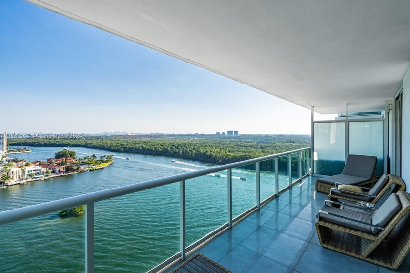 Amazing water views from this 3/3 with a spacious 1710 sq - Beach Condo for sale in Sunny Isles Beach, Florida on Beachhouse.com