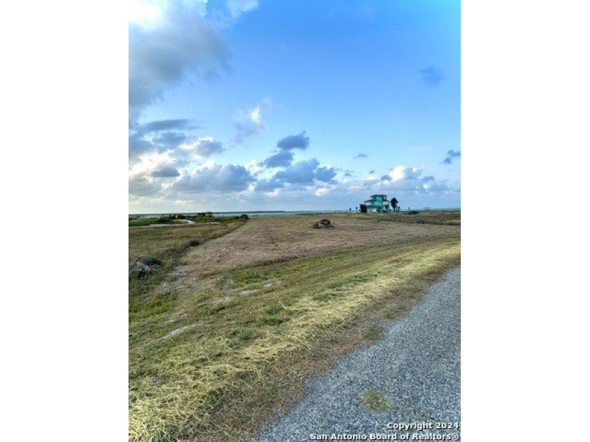Welcome to your dream waterfront lot in the charming coastal - Beach Lot for sale in Rockport, Texas on Beachhouse.com