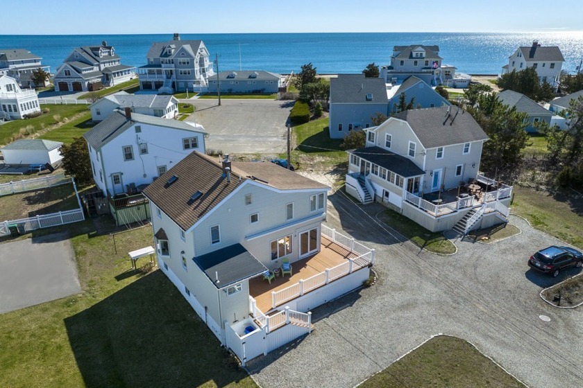 Summertime Fun ' Kick off your shoes & get ready for the ease & - Beach Home for sale in Duxbury, Massachusetts on Beachhouse.com
