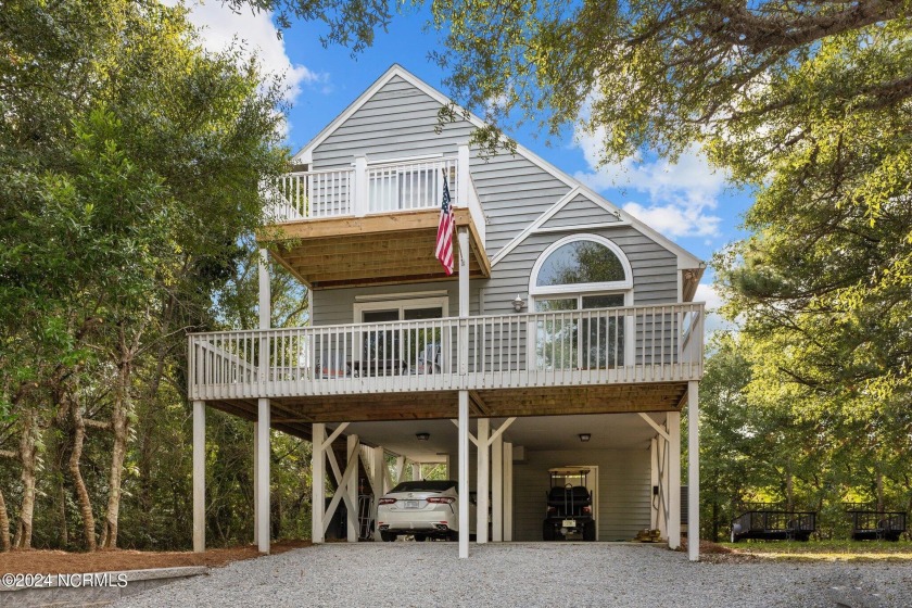 Welcome to 117 Doe Drive located in Deer Horn Dunes of Emerald - Beach Home for sale in Emerald Isle, North Carolina on Beachhouse.com