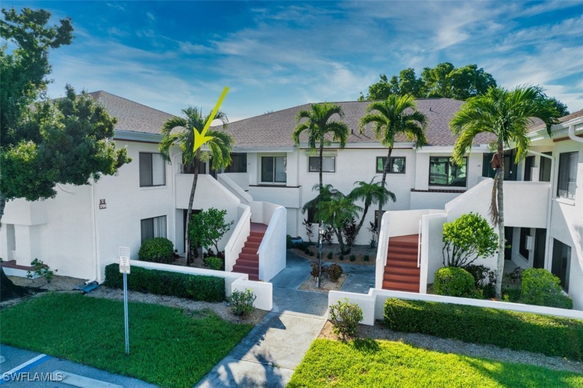 GOLFERS PARADISE- Completely furnished 2 bedroom 2 bath condo - Beach Condo for sale in Fort Myers, Florida on Beachhouse.com