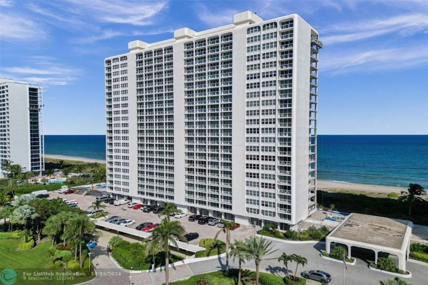 PENTHOUSE UNIT WITH SPECTACULAR VIEWS OF THE DIRECT OCEAN - Beach Condo for sale in Boca Raton, Florida on Beachhouse.com