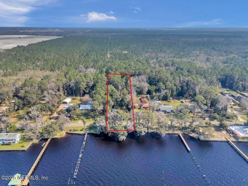 St. Johns Riverfront living awaits you and your family  on this - Beach Lot for sale in St Augustine, Florida on Beachhouse.com