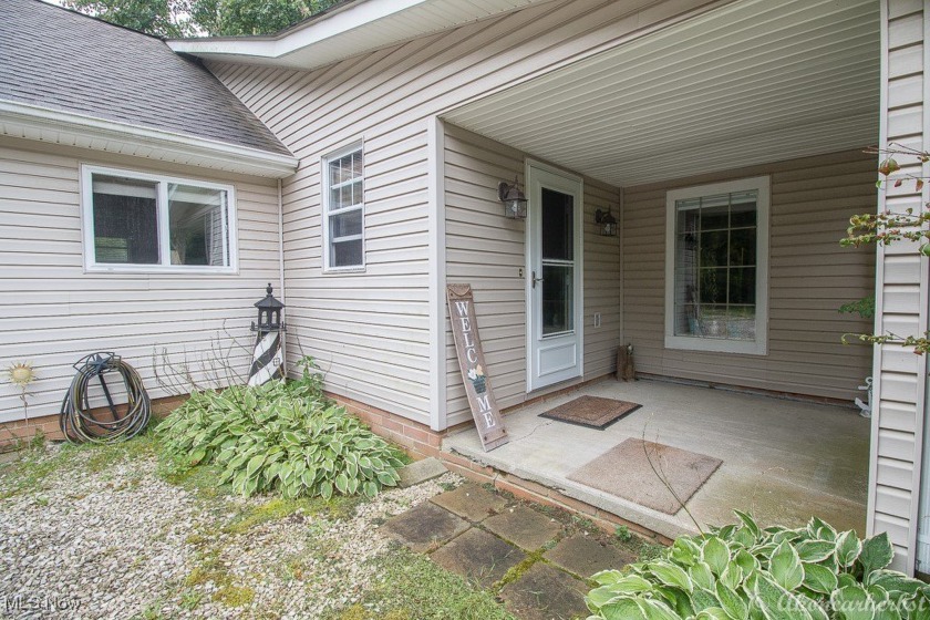 A MUST SEE property! The Building on this land is a mechanic - Beach Home for sale in Madison, Ohio on Beachhouse.com