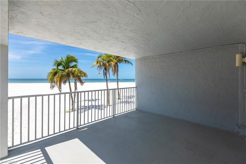 Live Your Beachfront Dream!

Step into the perfect opportunity - Beach Home for sale in Fort Myers Beach, Florida on Beachhouse.com