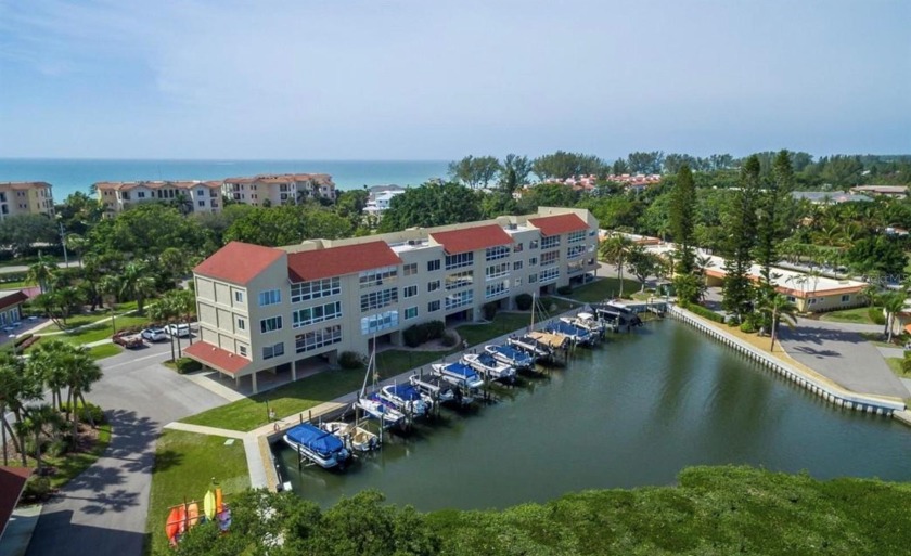 OPPORTUNITY IS KNOCKING - $66,000 PRICE REDUCTION! Waterfront - Beach Condo for sale in Longboat Key, Florida on Beachhouse.com