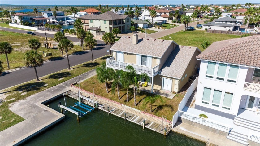 Prime location in Island Moorings! View of the Yacht Club and - Beach Home for sale in Port Aransas, Texas on Beachhouse.com
