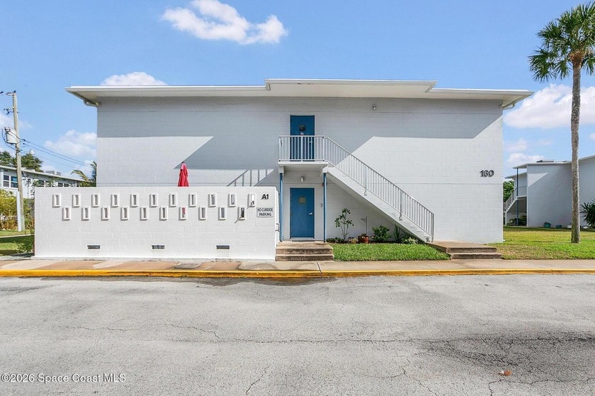 Have you always dreamed of inexpensive living near the beach? - Beach Home for sale in Merritt Island, Florida on Beachhouse.com