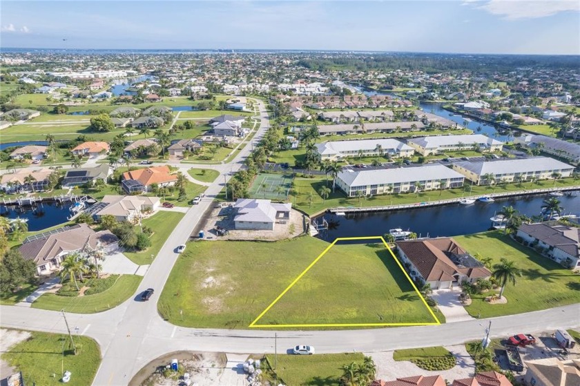 HUGE PRICE ADJUSTMENT!
Just what you have been waiting for - Beach Lot for sale in Punta Gorda, Florida on Beachhouse.com