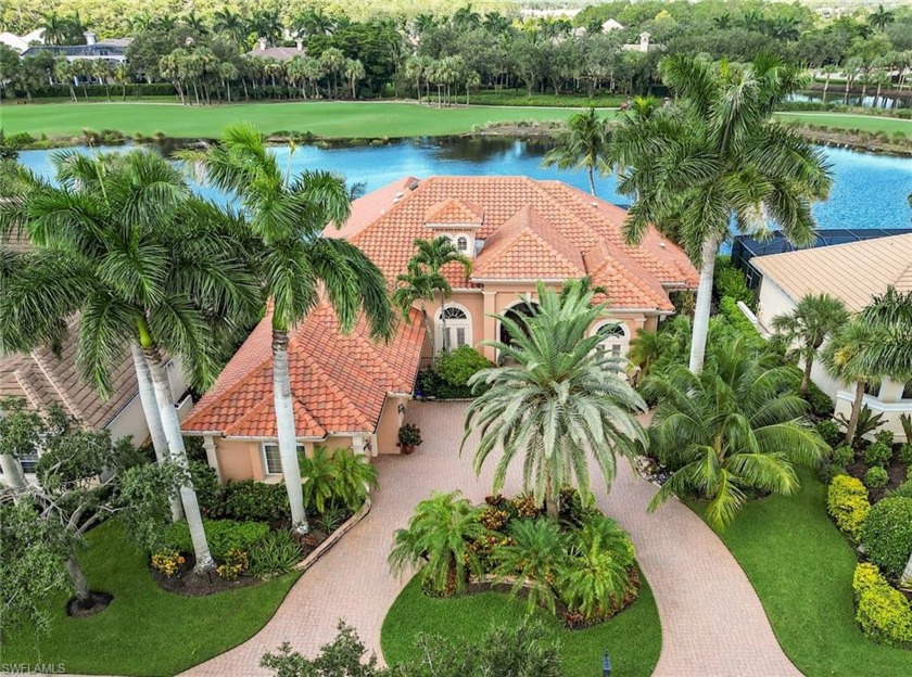 Gorgeous Kingon luxury home with high-end finishes, southern - Beach Home for sale in Estero, Florida on Beachhouse.com