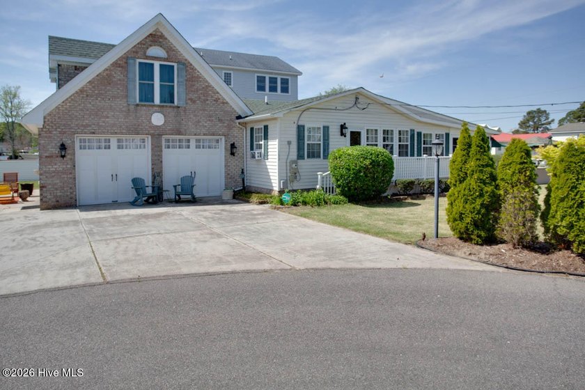 Looking for your perfect second home? THIS ONE IS IT! This home - Beach Home for sale in Grandy, North Carolina on Beachhouse.com