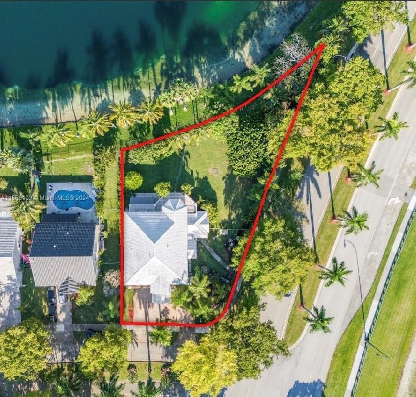 Indulge in the ultimate lakeside retreat with this magnificent - Beach Home for sale in Cutler Bay, Florida on Beachhouse.com