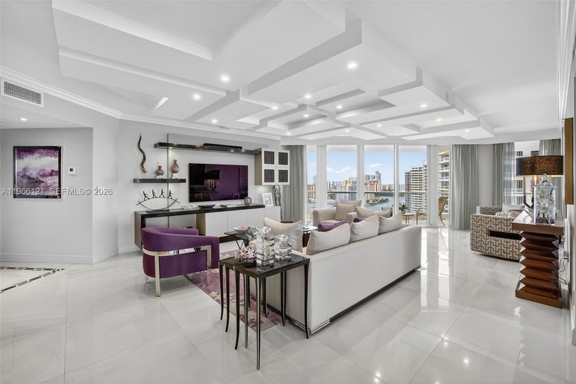 RENOVATED 3 BED 3.5 BATH UNIT IN SOUGHT AFTER 7000 BUILDING - Beach Condo for sale in Aventura, Florida on Beachhouse.com