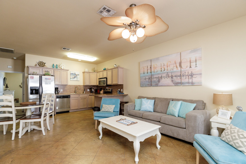 Comfy Coastal Condo with one of the Best Pools on the - Beach Vacation Rentals in Corpus Christi, Texas on Beachhouse.com