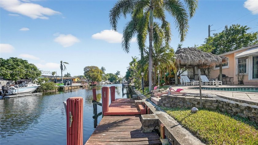 Bring your boat! This 3-bedroom, 3-bathroom 1950s waterfront - Beach Home for sale in Hollywood, Florida on Beachhouse.com