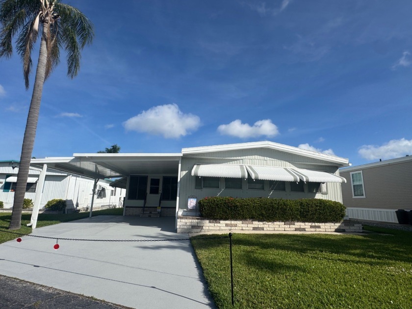 Welcome to this beautifully maintained 1980 home, offering 1,248 - Beach Home for sale in Bradenton, Florida on Beachhouse.com