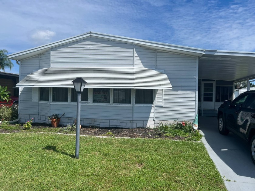 Boomer Heaven: Updated 1991 Double-Wide at 2484 Turtledove Pl - Beach Home for sale in Melbourne, Florida on Beachhouse.com