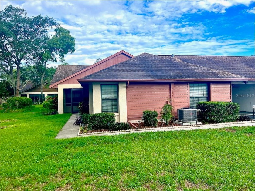 Welcome Home!  This charming 2 BR, 2 BA, 1 car garage is move-in - Beach Home for sale in New Port Richey, Florida on Beachhouse.com