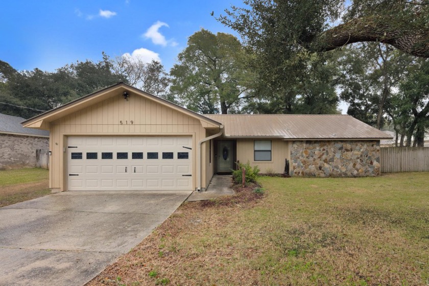 VA Assumable Loan, 3.625%!! Nestled in the heart of Niceville - Beach Home for sale in Niceville, Florida on Beachhouse.com