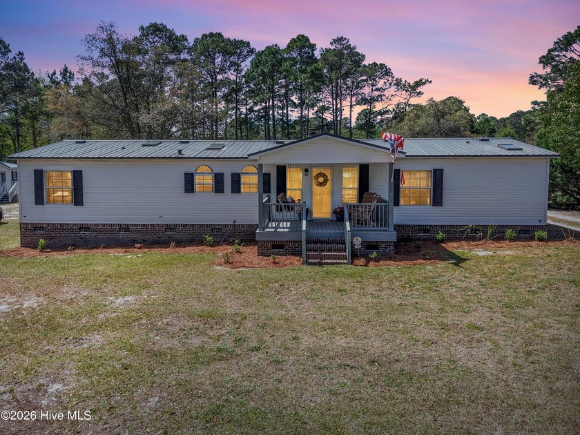 1,848 square feet of comfortable living with new LVP flooring - Beach Home for sale in Supply, North Carolina on Beachhouse.com