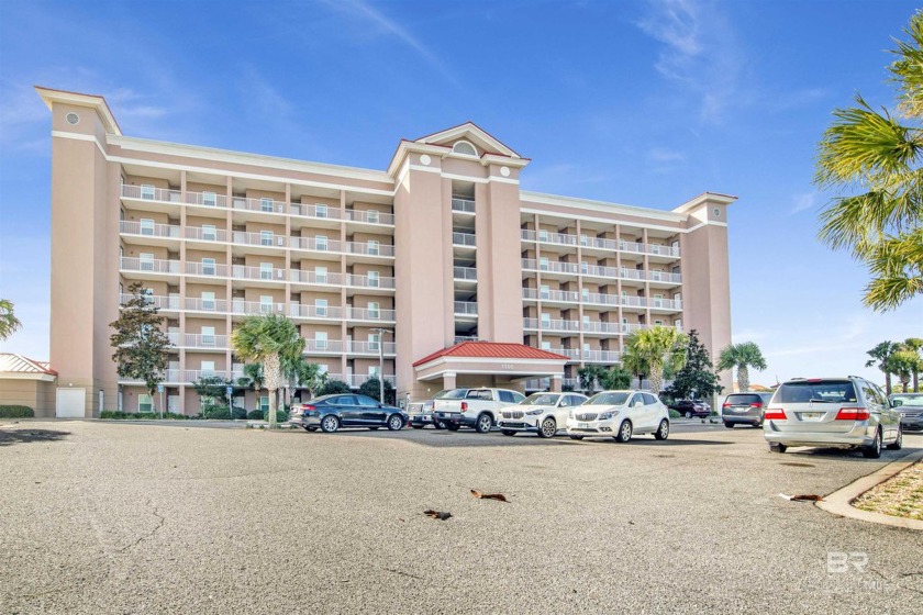 Top floor unit with endless views of the Gulf!! This quaint - Beach Home for sale in Gulf Shores, Alabama on Beachhouse.com