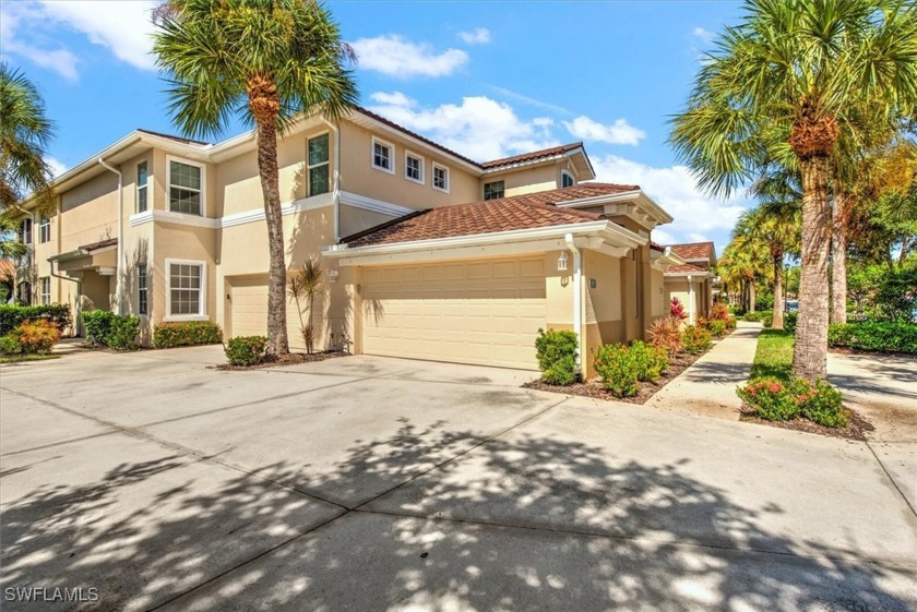 Welcome to your dream home in the heart of Fort Myers! This - Beach Condo for sale in Fort Myers, Florida on Beachhouse.com